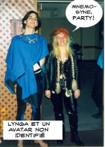 Lynga avec un artiste non identifié 